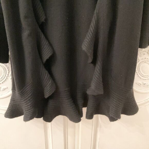 Bloomingdale’s Sweater Women's L Black Cardigan Long Ruffled Wool Cashmere Blend - Picture 4 of 14